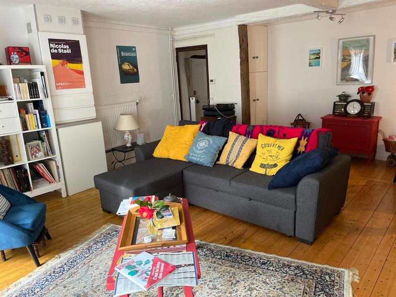 Maison - 104 m² - 6 pièces