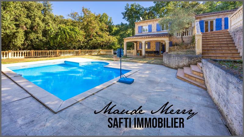 Villa - 160 m² - 8 pièces