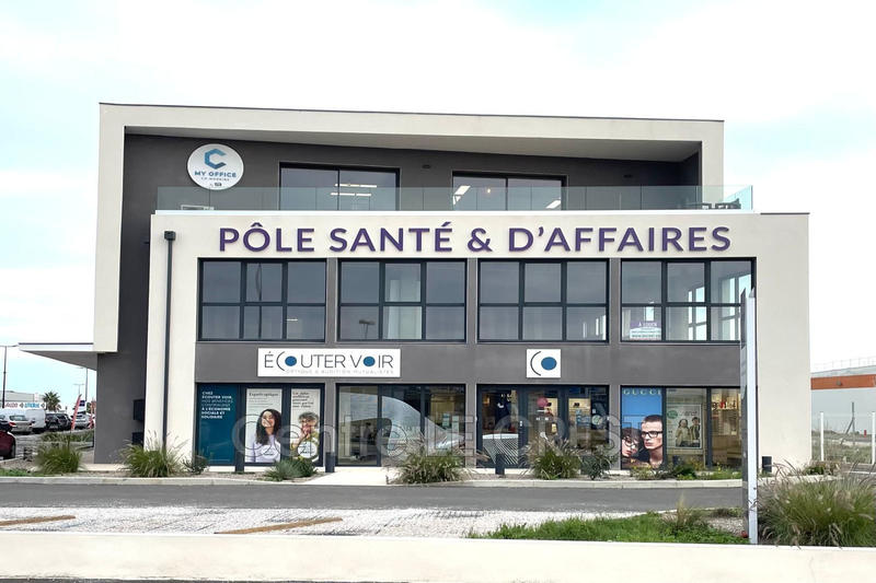 Local commercial - 220 m²