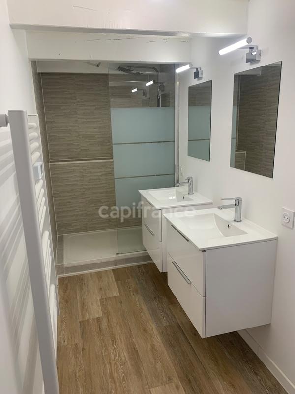 Maison - 85 m² - 5 pièces