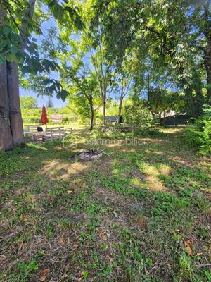 Terrain constructible - 562 m²