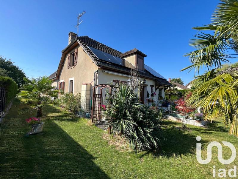 Maison - 179 m² - 8 pièces