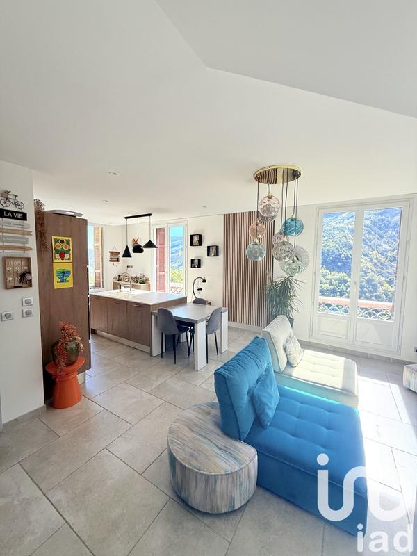 Maison - 136 m² - 5 pièces