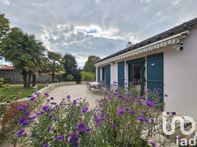 Maison - 312 m² - 9 pièces