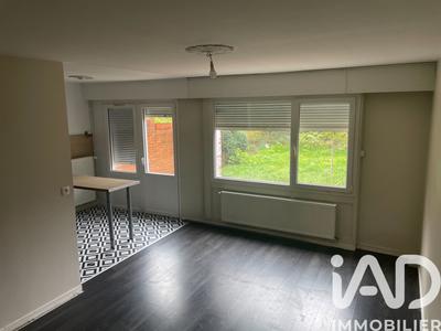 Maison - 91 m² - 5 pièces