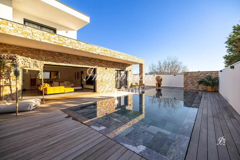 Villa - 158 m² - 5 pièces