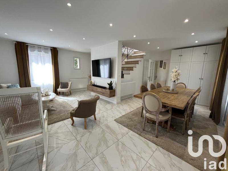 Maison - 130 m² - 6 pièces