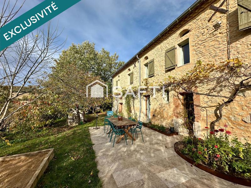 Maison - 271 m² - 9 pièces