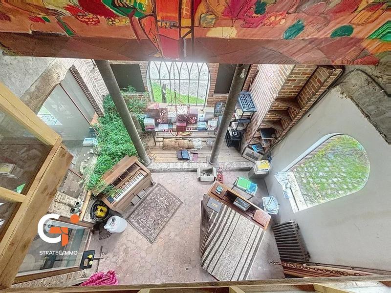 Maison - 253 m² - 6 pièces