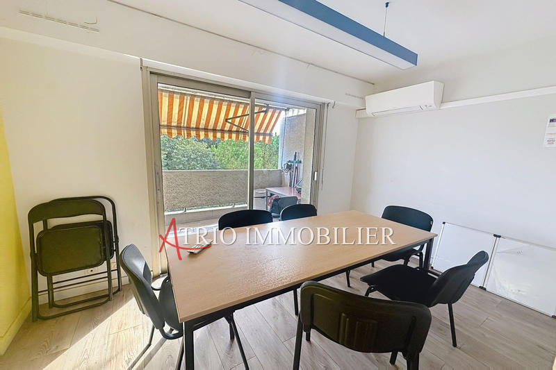 Appartement - 100 m² - 4 pièces