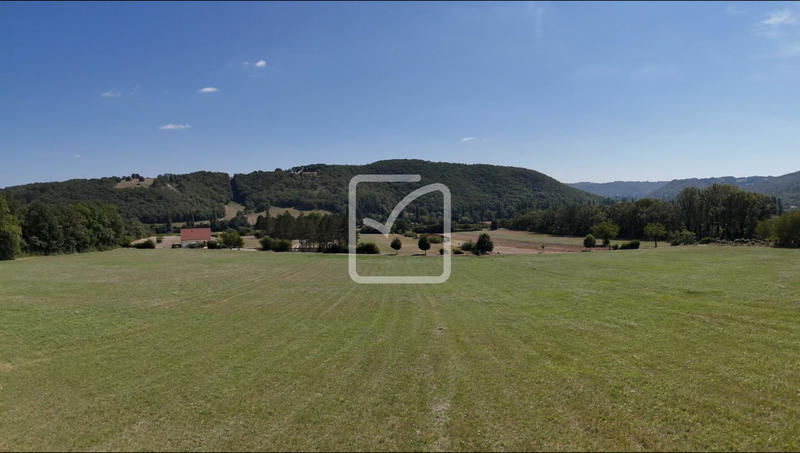 Terrain - 21 356 m²