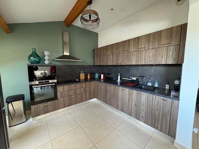 Appartement - 108 m² - 4 pièces