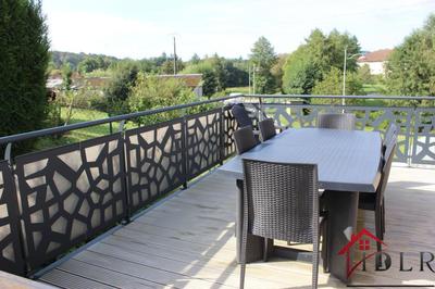 Maison - 177 m² - 5 pièces