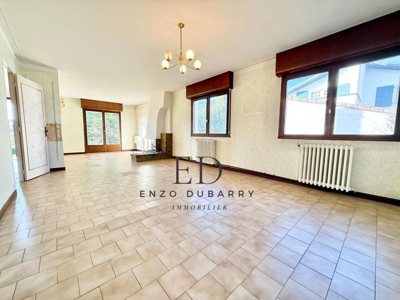Maison - 120 m² - 4 pièces