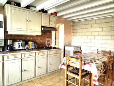 Maison en pierre - 212 m² - 7 pièces