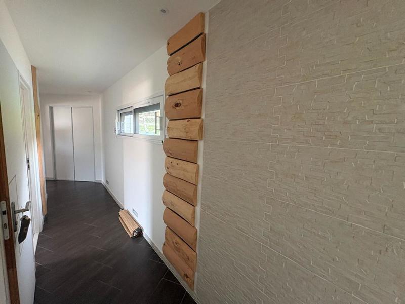 Maison - 228 m² - 6 pièces