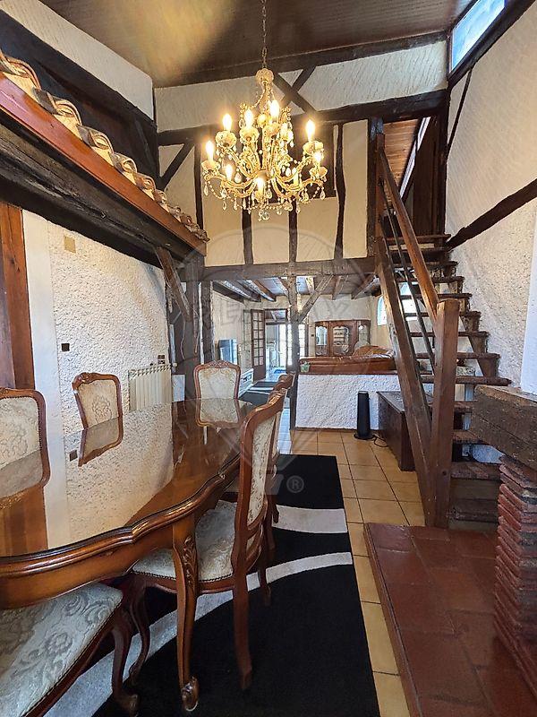 Maison de ville - 168 m² - 5 pièces