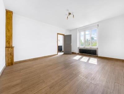 Maison bourgeoise - 117 m² - 6 pièces