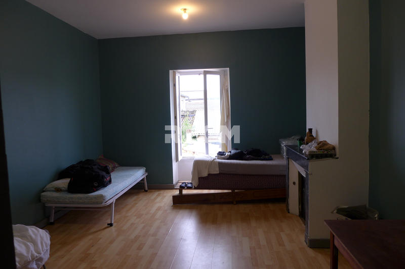 Fonds de commerce - Magasins - 120 m²