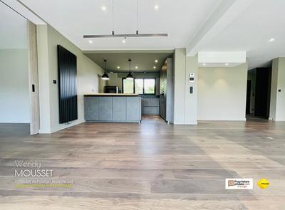 Maison - 176 m² - 6 pièces