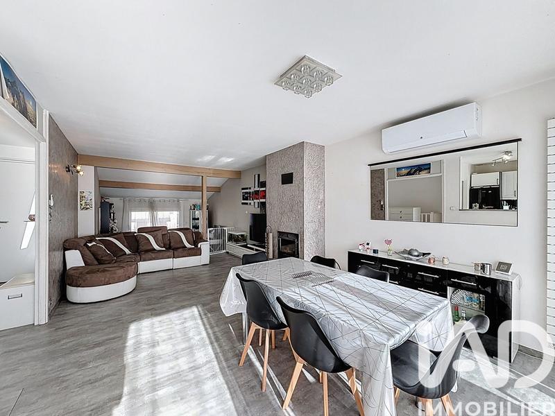 Maison - 122 m² - 5 pièces