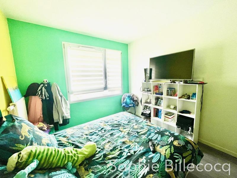 Appartement - 93 m² - 5 pièces