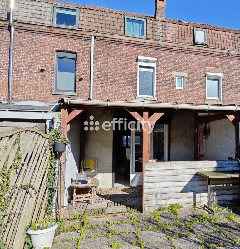 Maison - 86 m² - 4 pièces