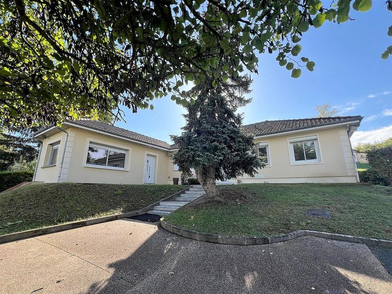 Bureau - 198 m² - 8 pièces