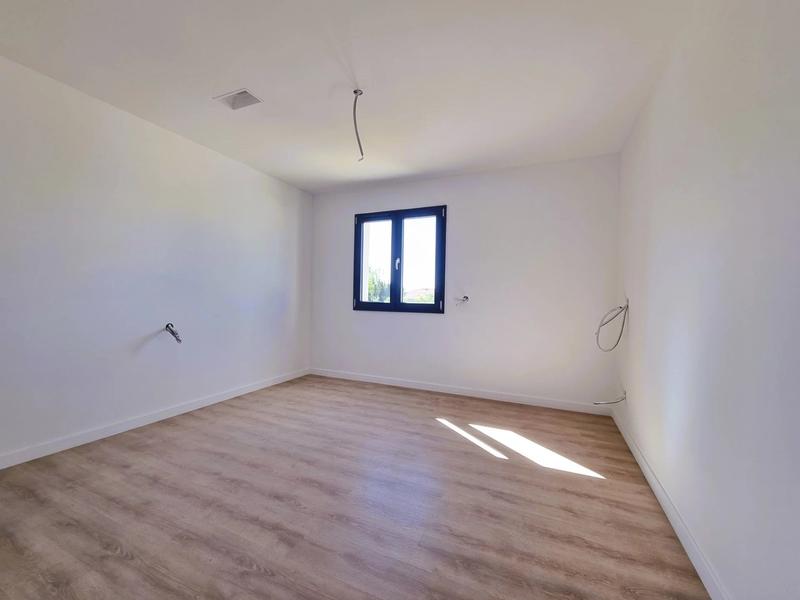 Villa - 97 m² - 5 pièces