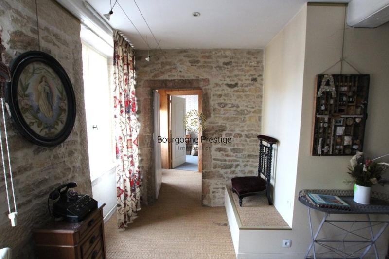 Immeuble - 246 m² - 9 pièces