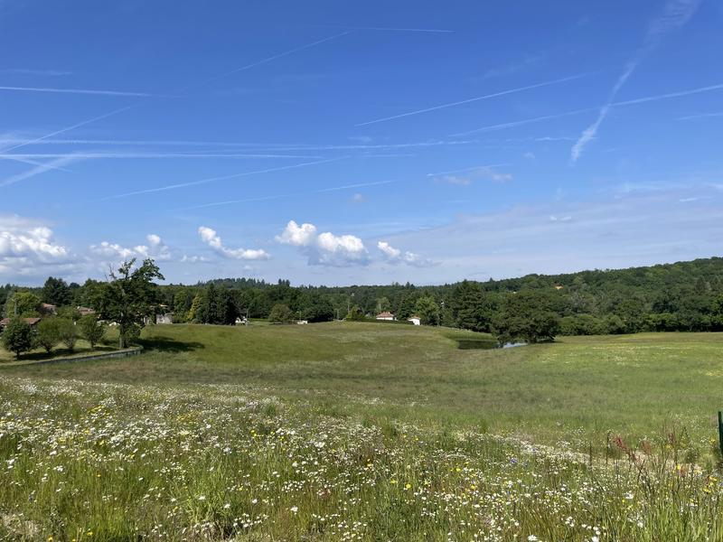 Terrain constructible - 2 190 m²