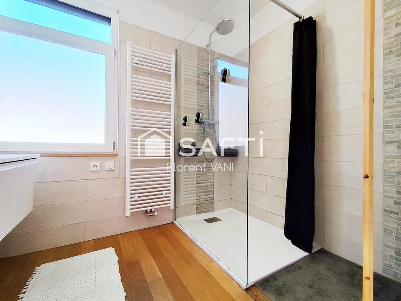 Maison - 81 m² - 6 pièces