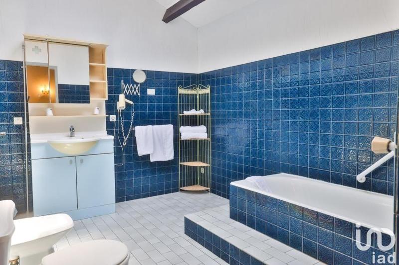 Local commercial - 1 100 m²