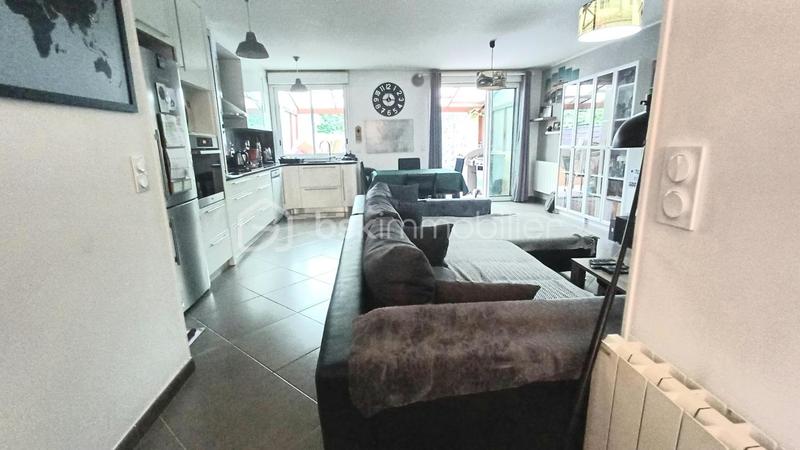 Maison - 95 m² - 5 pièces