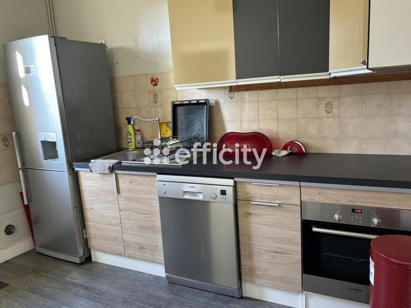 Bureau - 125 m² - 4 pièces