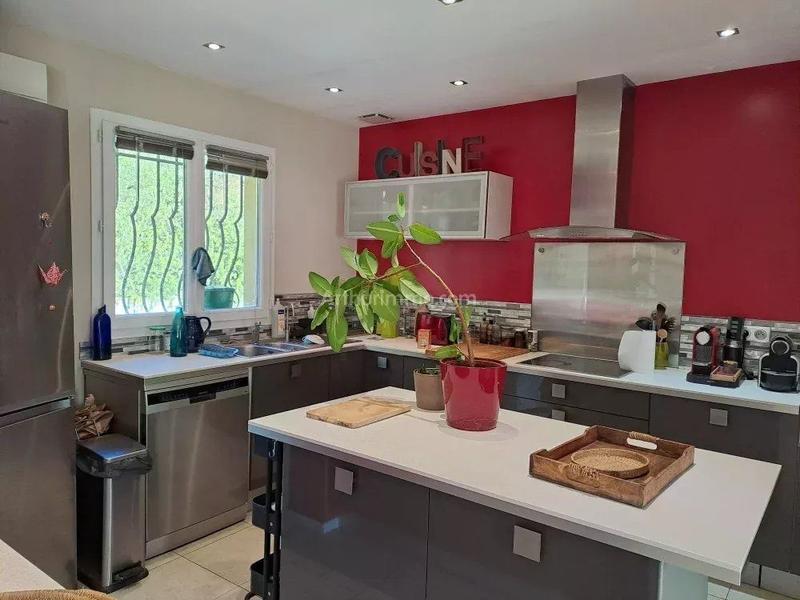 Maison - 100 m² - 4 pièces