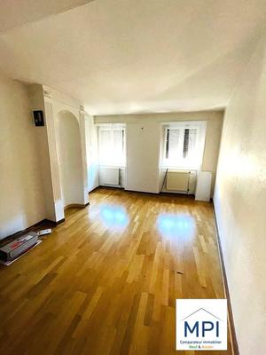 Appartement - 68 m² - 2 pièces