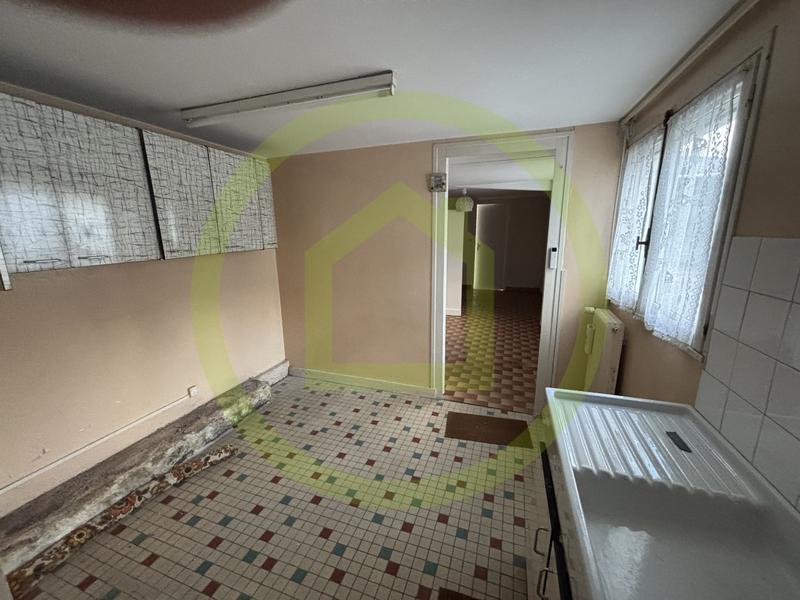 Maison - 102 m² - 6 pièces