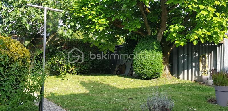 Maison jumelée - 115 m² - 4 pièces