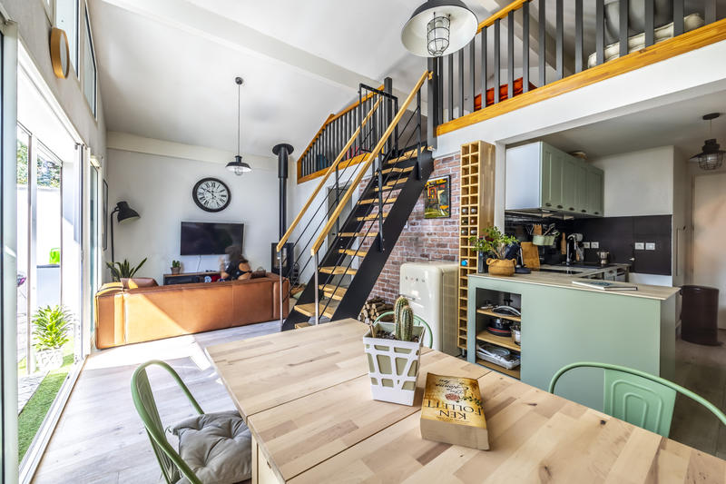 Loft - 63 m² - 3 pièces