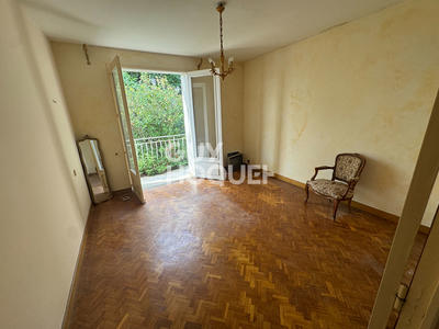 Maison - 90 m² - 3 pièces