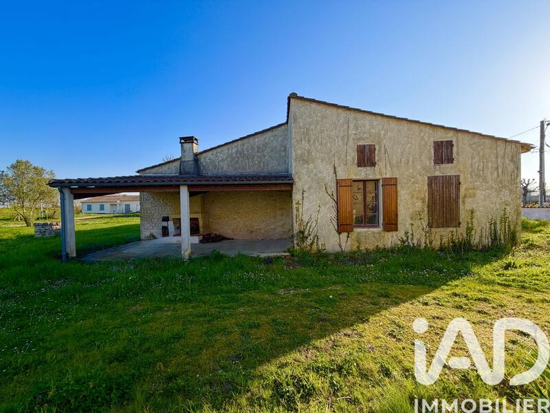 Maison - 222 m² - 10 pièces