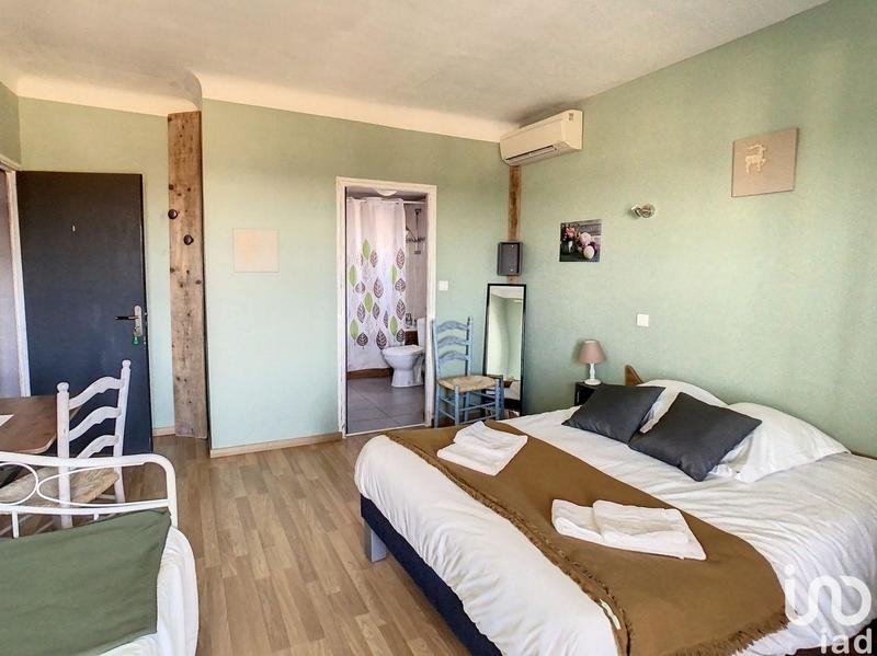 Local commercial - 393 m²