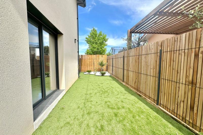 Maison - 101 m² - 4 pièces