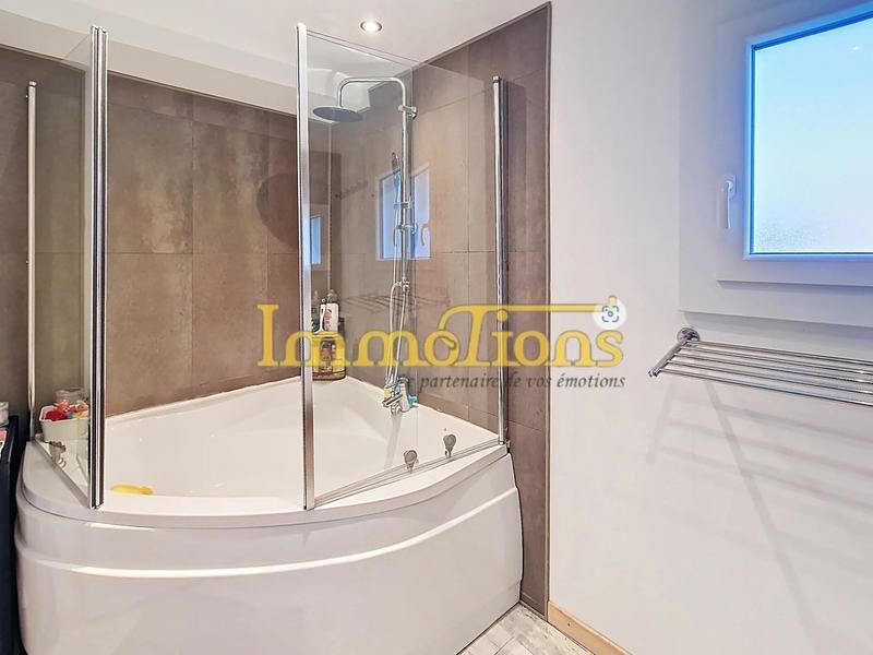 Maison - 160 m² - 7 pièces