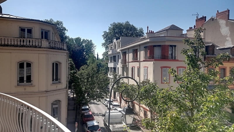 Appartement - 65 m² - 2 pièces