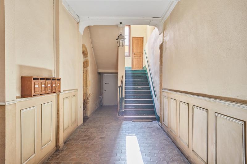 Appartement - 84 m² - 4 pièces