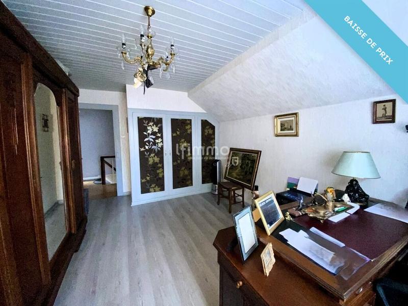 Maison - 161 m² - 7 pièces