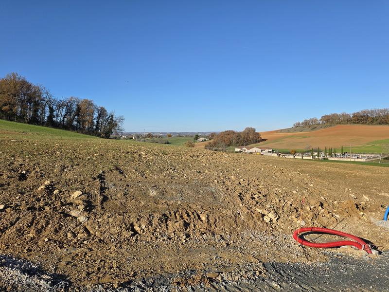 Terrain constructible - 703 m²