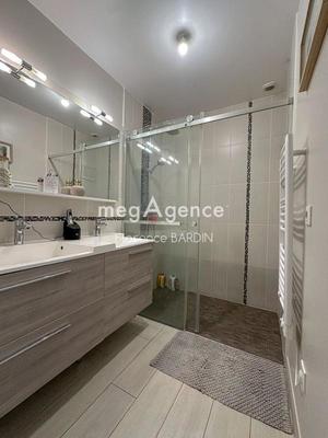 Maison - 133 m² - 6 pièces